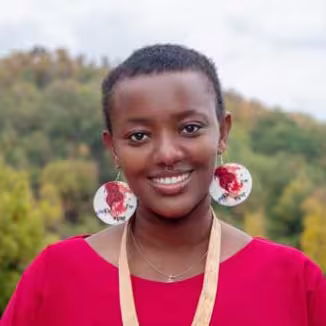 Hassina Uwiringiyimana