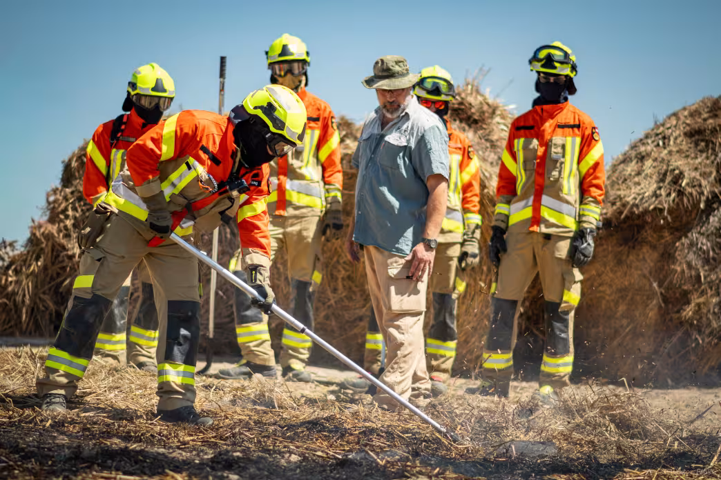 EFI Senior Expert, Alexander Held, coordinating a prescribed fire exercise in the Forest Camp 2026